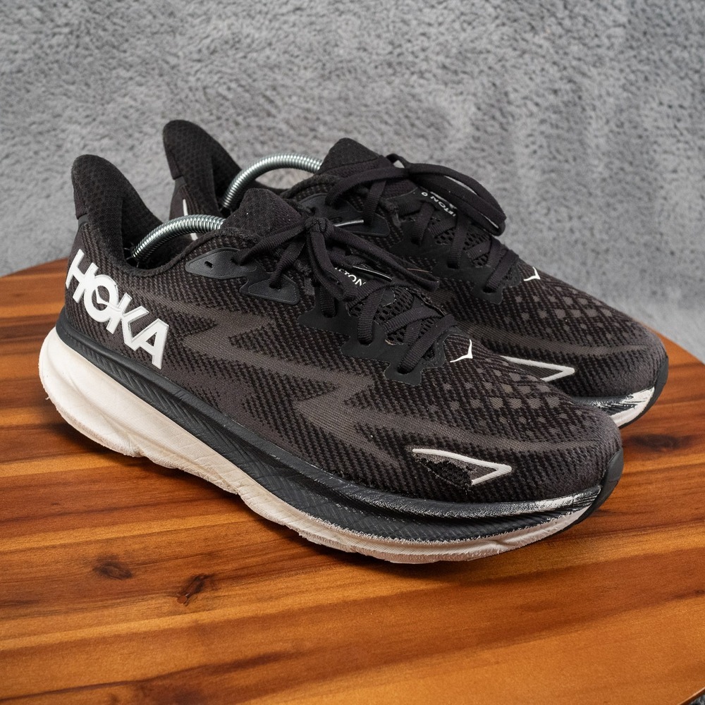 Hoka Clifton 9 Running Shoes Men's Size 11 Black Athletic Performance Training